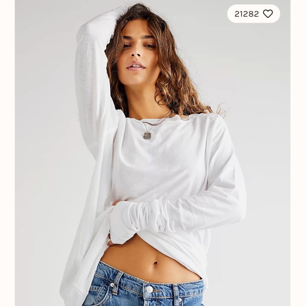 We the free - free people white Arden tshirt. Xs